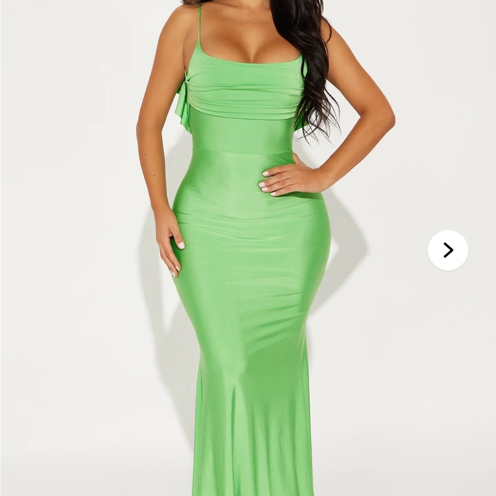Elegant Green Evening Dress